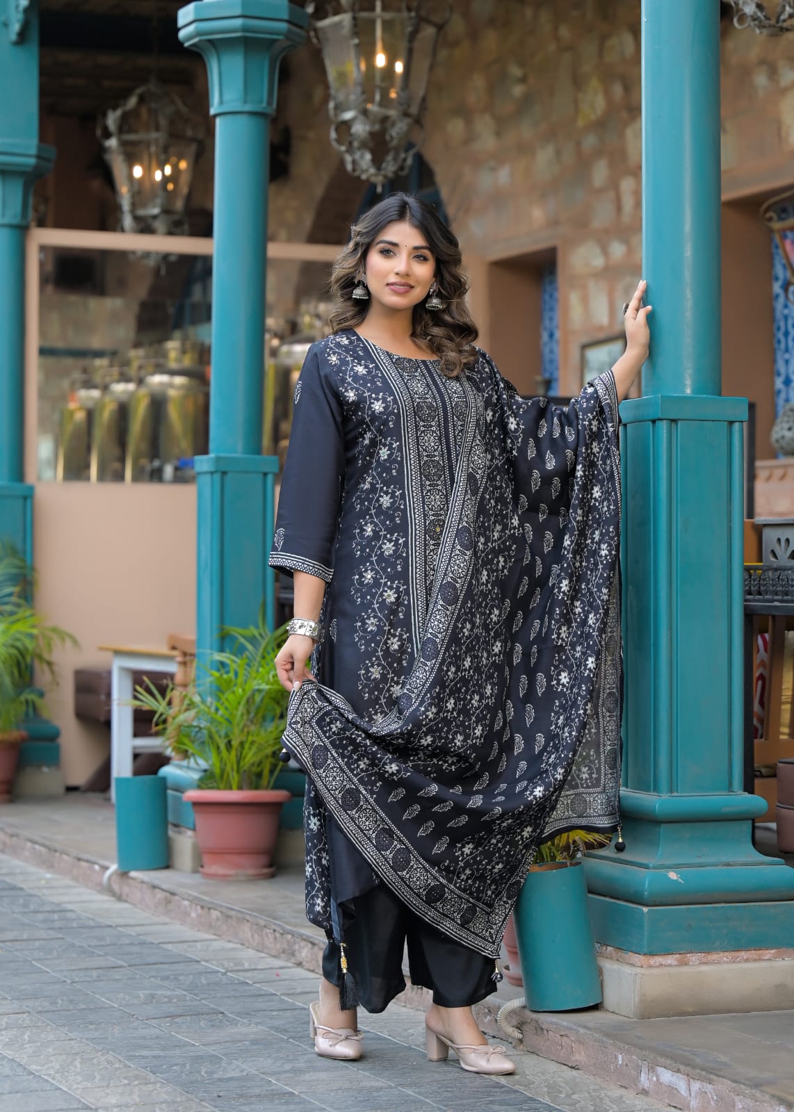 Black C Cut With Hand Work